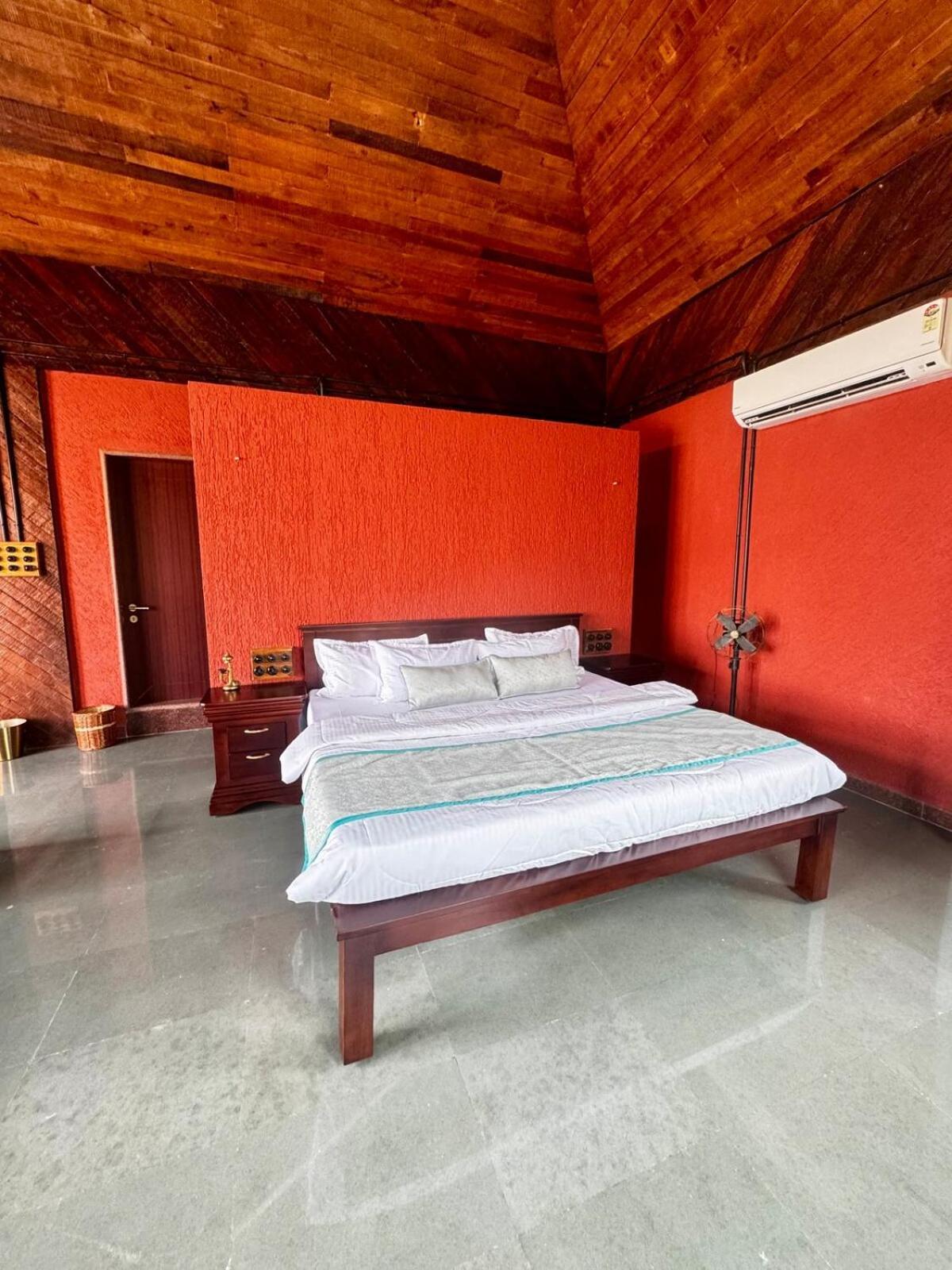 Villa Dharohar Thaani
